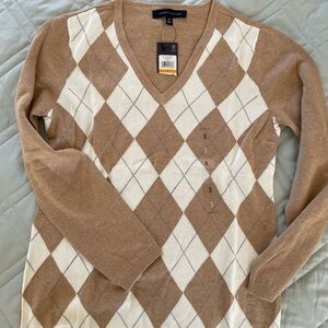 Tommy Hilfiger Women’s V-Neck Argyle Sweater in Ivy